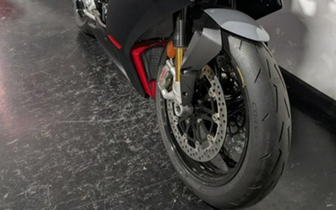 2023 MV Agusta Superveloce 800
