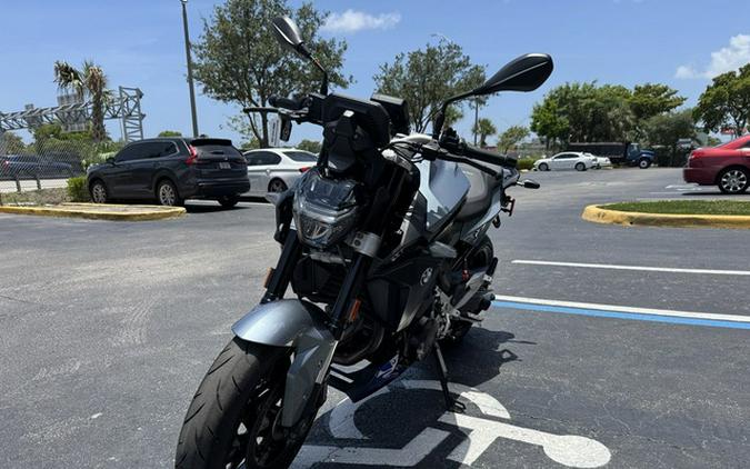 2023 BMW F 900 R Exclusive