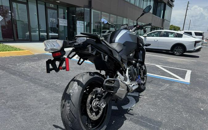 2023 BMW F 900 R Exclusive