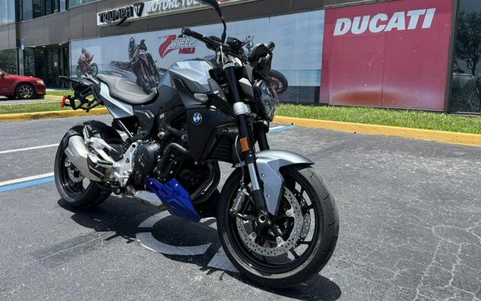 2023 BMW F 900 R Exclusive