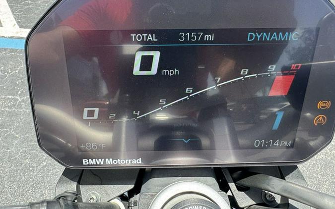 2023 BMW F 900 R Exclusive