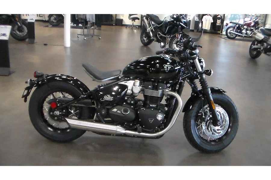 2026 Bonneville Bobber Base - Triumph