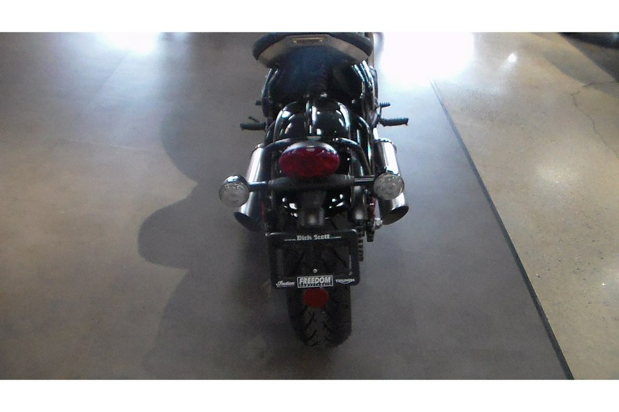 2026 Bonneville Bobber Base - Triumph