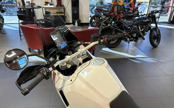 2025 Ducati DesertX