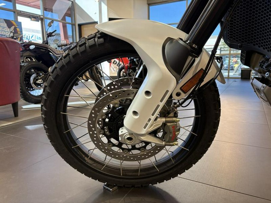 2025 Ducati DesertX