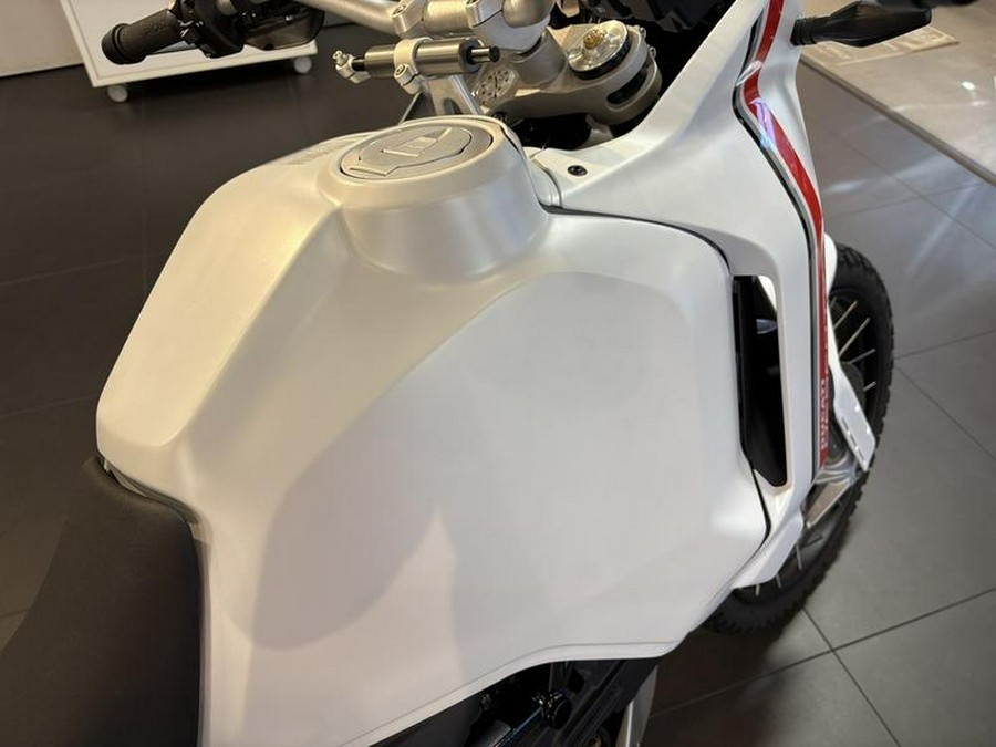 2025 Ducati DesertX