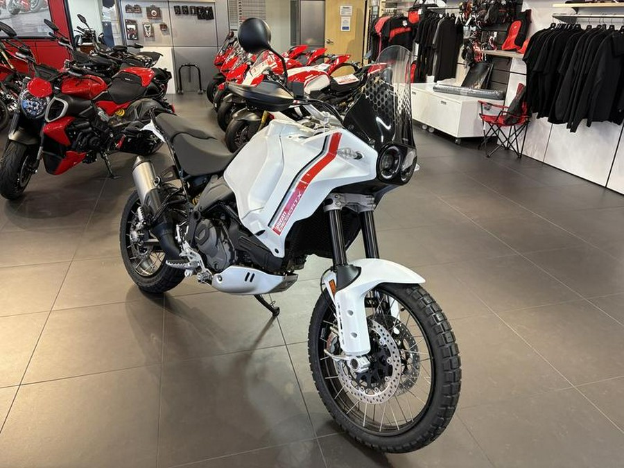 2025 Ducati DesertX