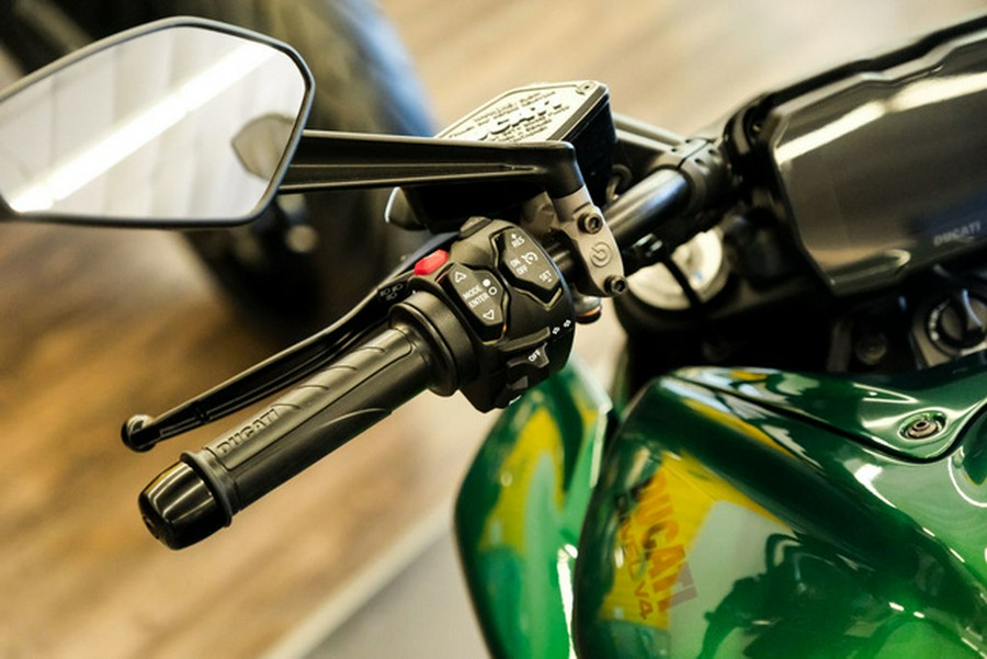 2024 Ducati Diavel For Bentley