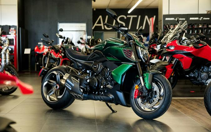 2024 Ducati Diavel For Bentley