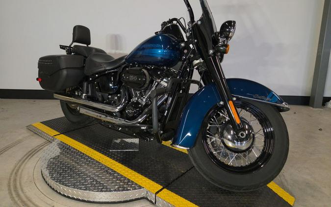 2020 Harley-Davidson® SOFTAIL HERITAGE SOFTAIL CLASSIC 114