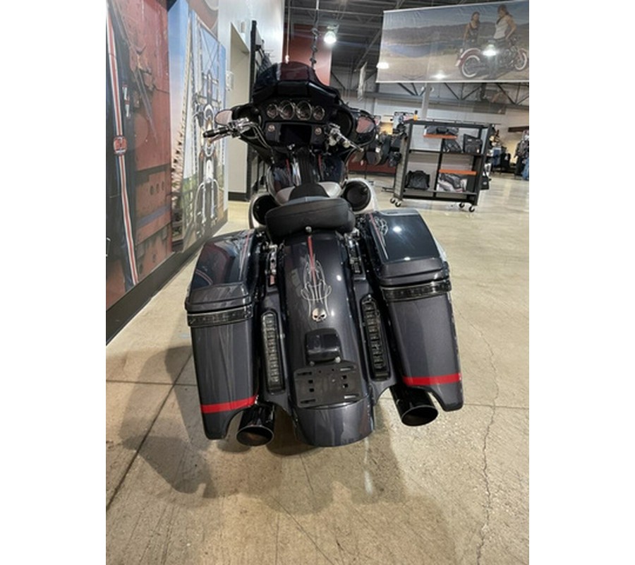 2019 Harley-Davidson FLHXSE - CVO Street Glide