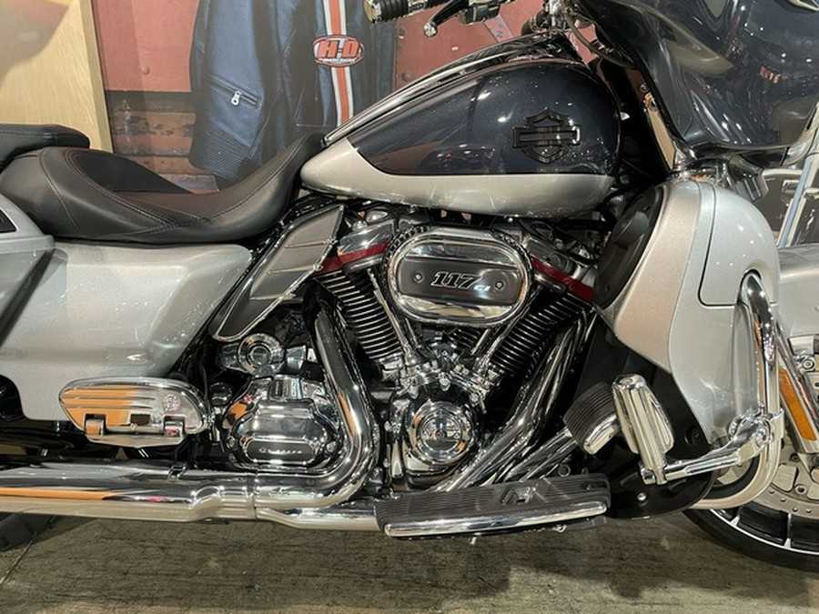 2019 Harley-Davidson FLHXSE - CVO Street Glide