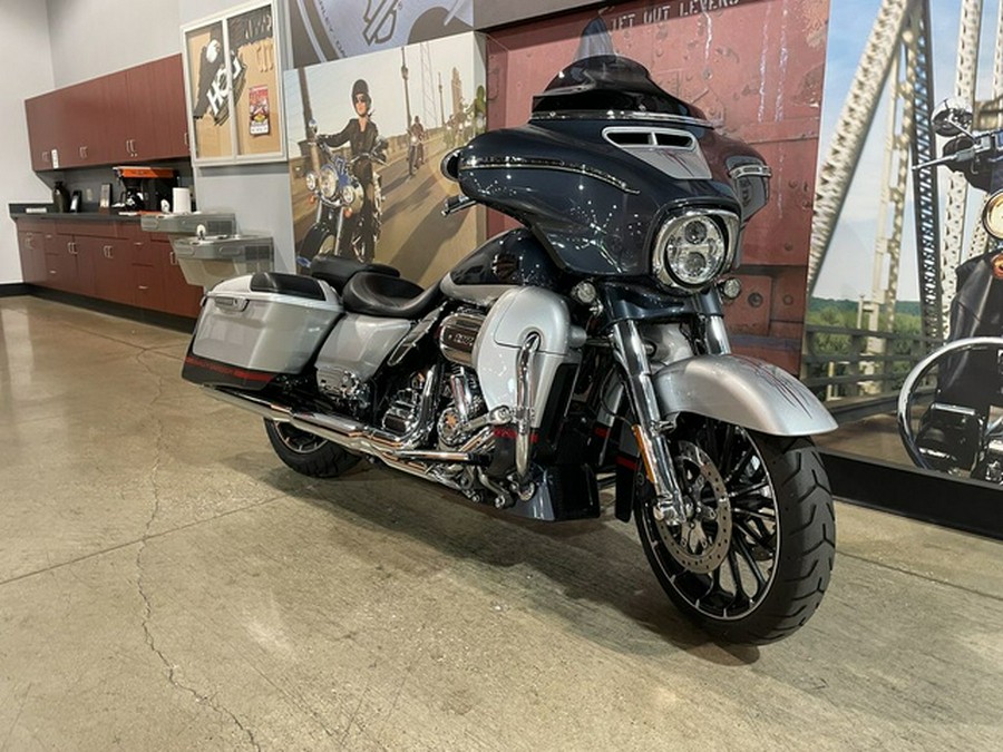 2019 Harley-Davidson FLHXSE - CVO Street Glide