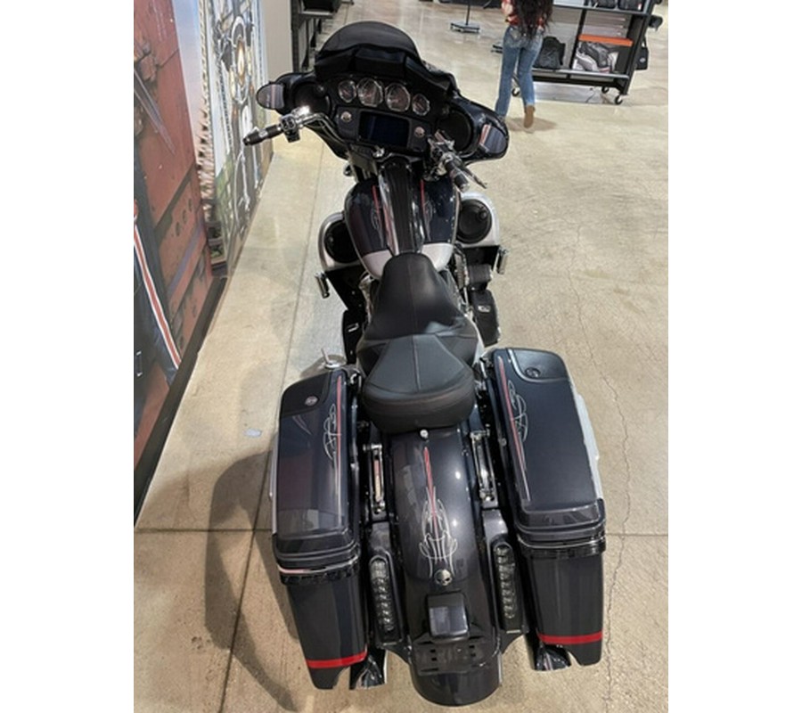 2019 Harley-Davidson FLHXSE - CVO Street Glide