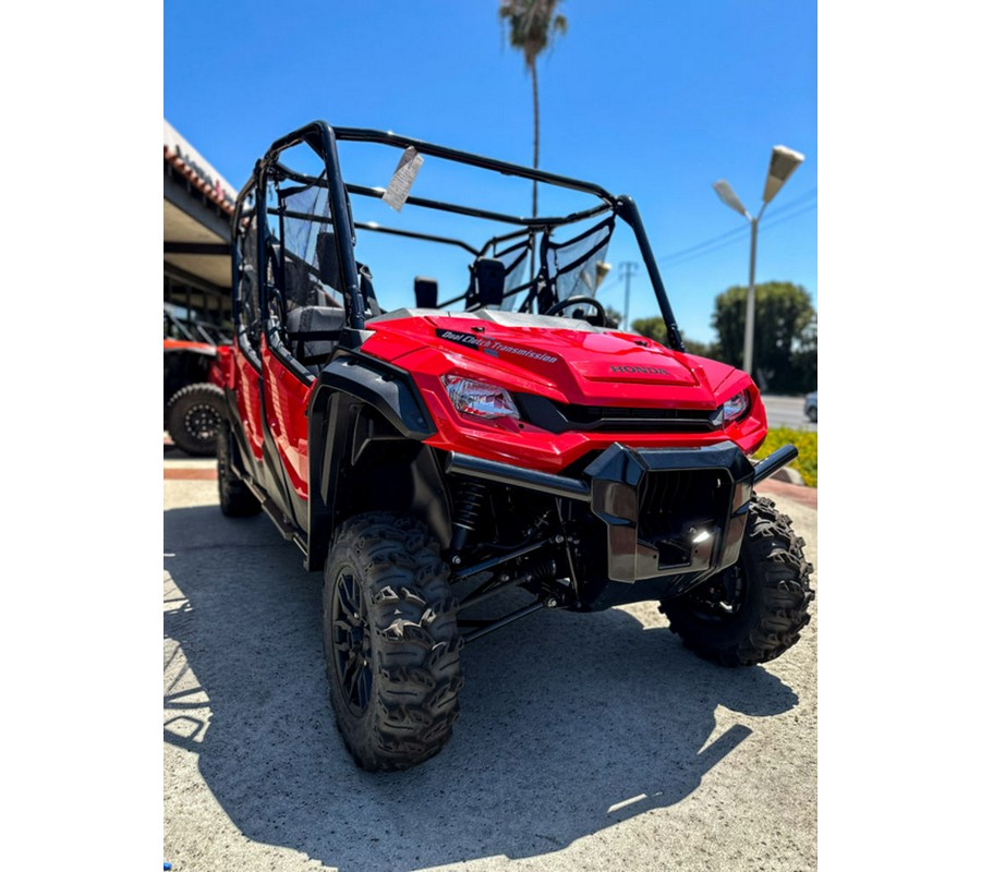 2023 Honda Pioneer 1000-6 Crew Deluxe