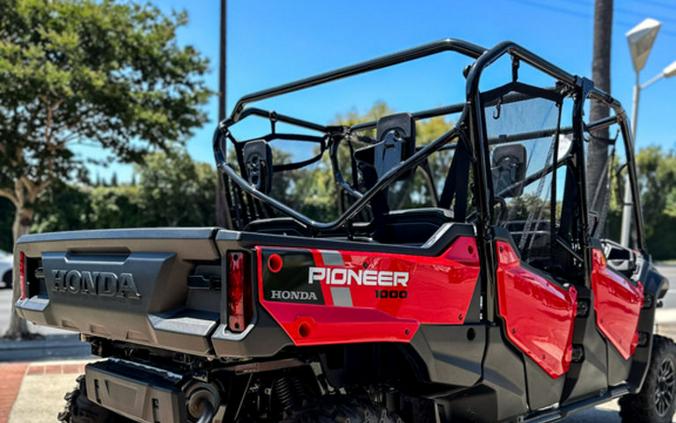 2023 Honda Pioneer 1000-6 Crew Deluxe