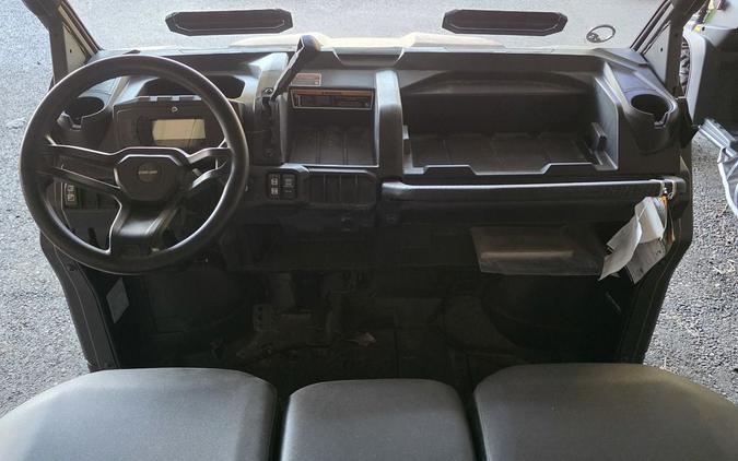 2025 Can-Am Defender MAX DPS HD7