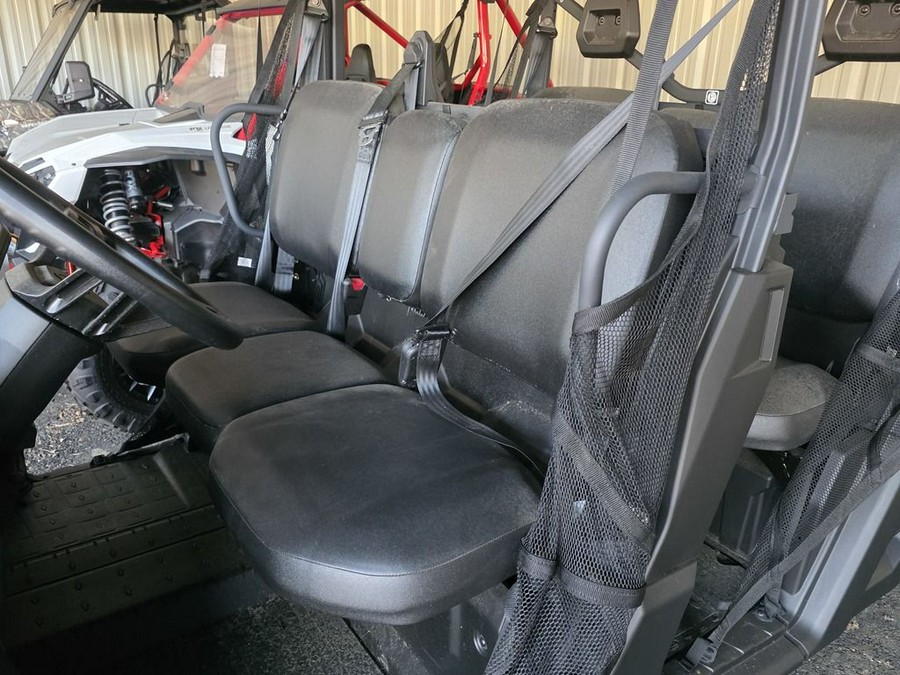 2025 Can-Am Defender MAX DPS HD7