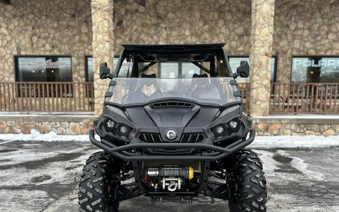 2017 Can-Am® Commander™ XT-P™ 1000