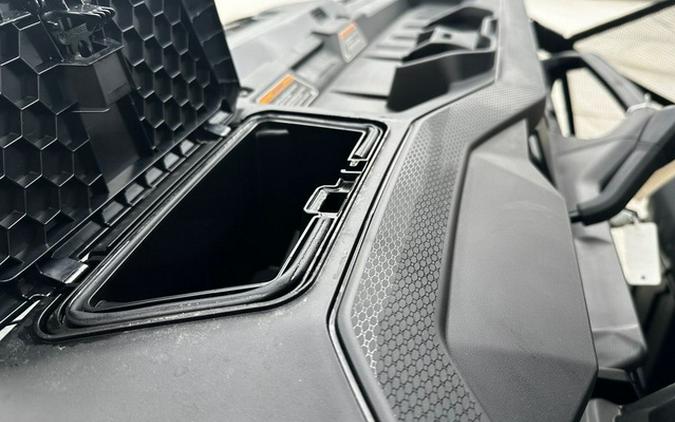 2026 Can-Am Defender XT HD11