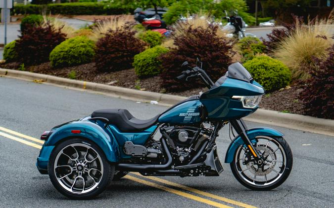 FLTRT 2026 Road Glide 3