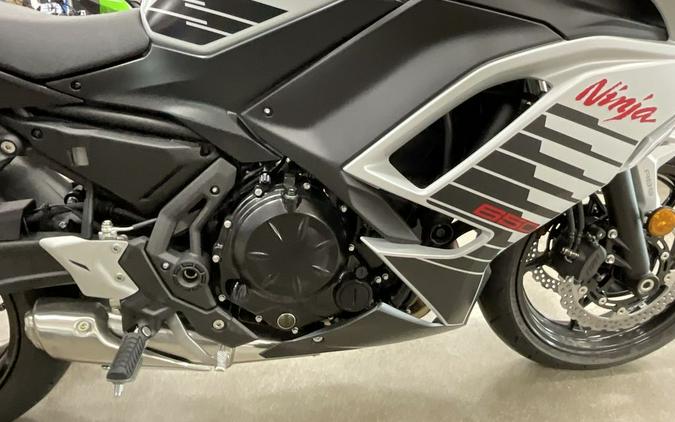 2026 Kawasaki Ninja® 650 ABS