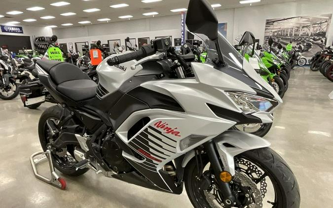 2026 Kawasaki Ninja® 650 ABS