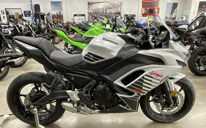 2026 Kawasaki Ninja® 650 ABS