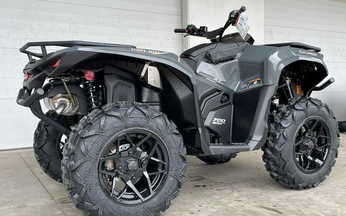 2027 Can-Am Outlander XT 700