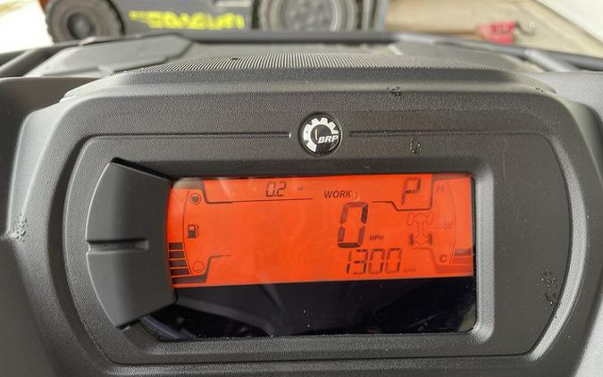 2027 Can-Am Outlander XT 700