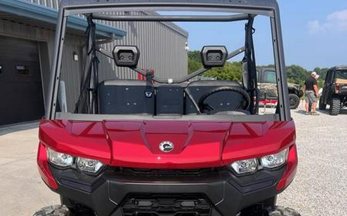 2024 Can-Am® Defender DPS HD9 Fiery Red