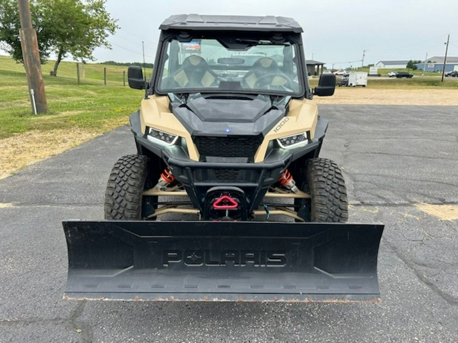 2021 Polaris® General XP 1000 Deluxe