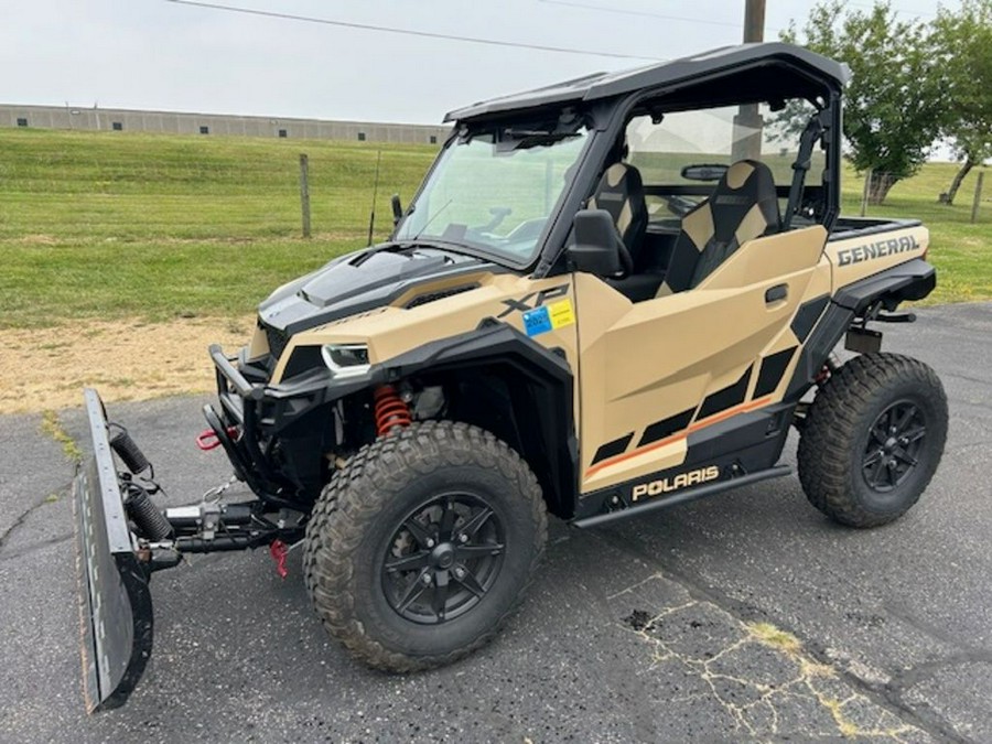 2021 Polaris® General XP 1000 Deluxe