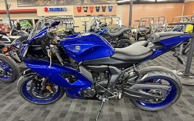 2025 Yamaha YZF-R7