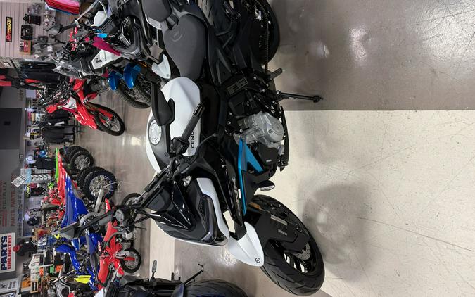 2026 CFMOTO NK 675