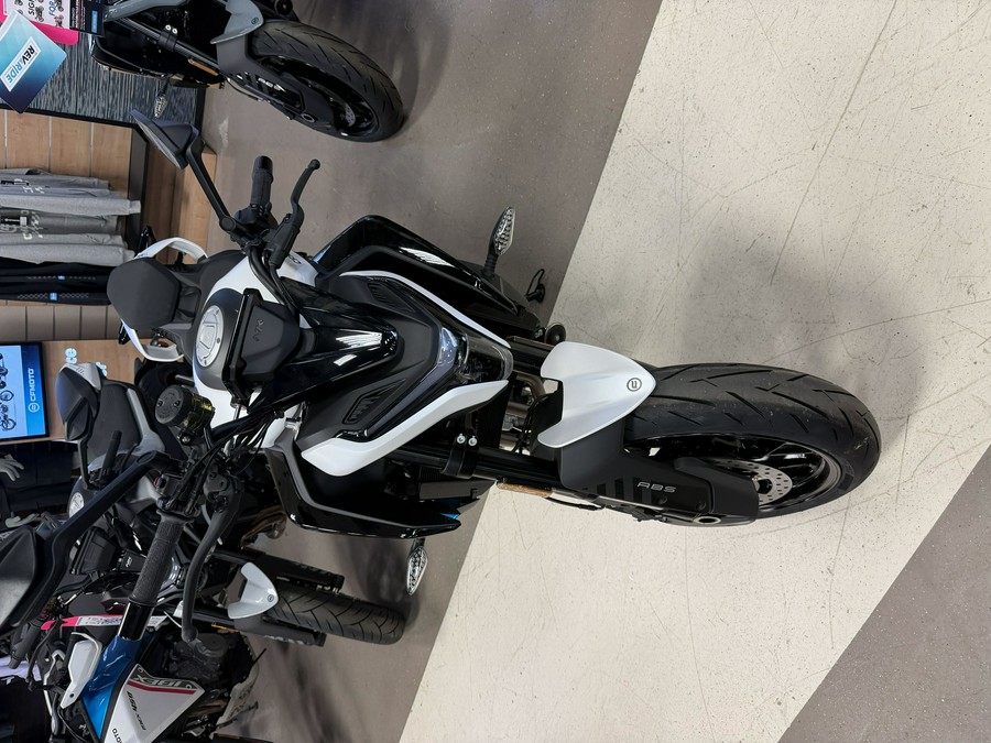 2026 CFMOTO NK 675