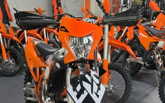 2027 KTM XC 300 W Hardenduro