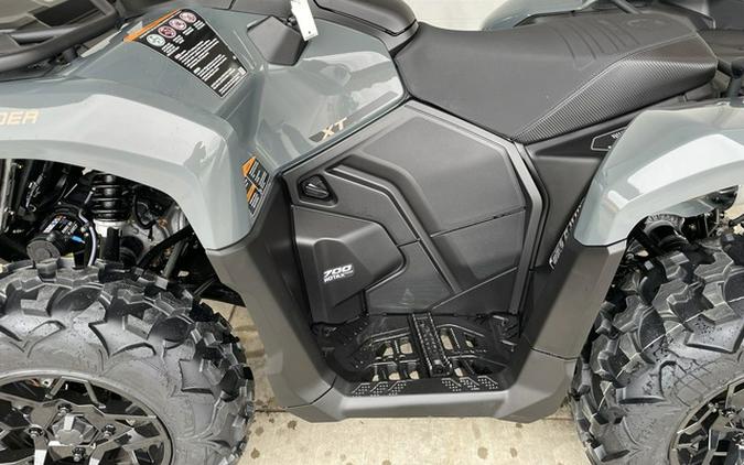2027 Can-Am Outlander XT 700