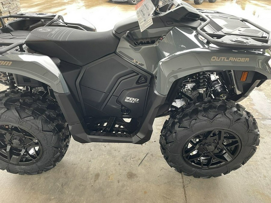 2027 Can-Am Outlander XT 700