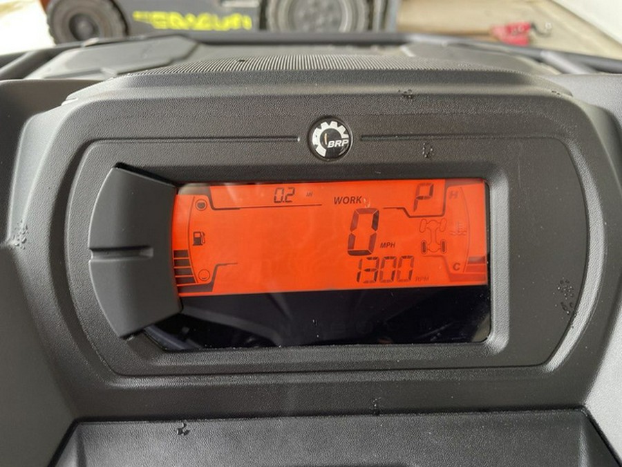 2027 Can-Am Outlander XT 700