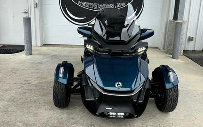 2021 Can-Am® Spyder® RT Limited Chrome