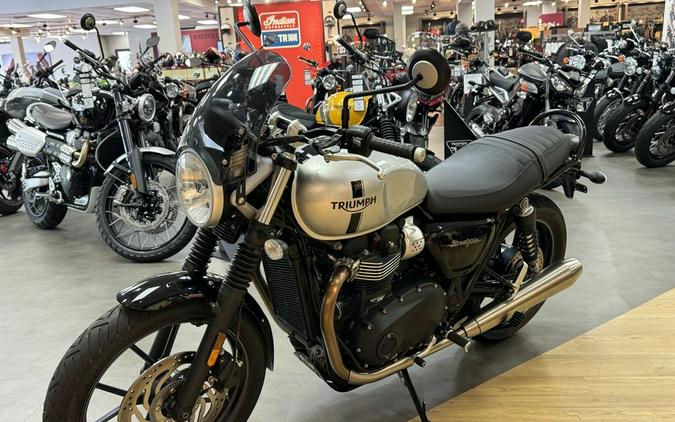 2018 Triumph Street Twin Aluminum Silver