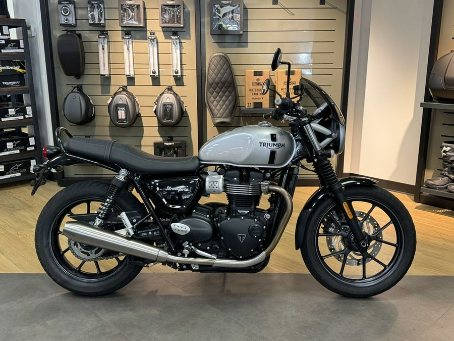 2018 Triumph Street Twin Aluminum Silver