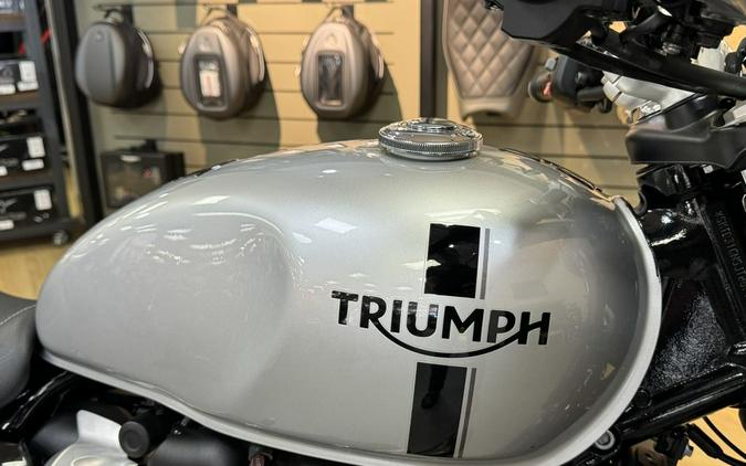 2018 Triumph Street Twin Aluminum Silver