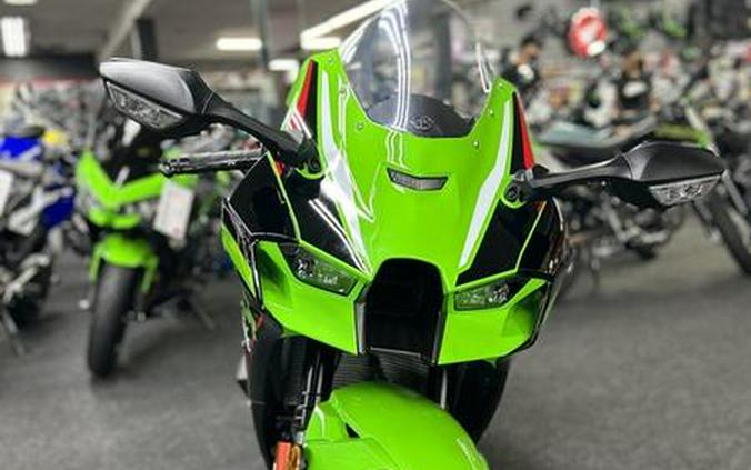 2021 Kawasaki Ninja® ZX™-10R ABS KRT Edition