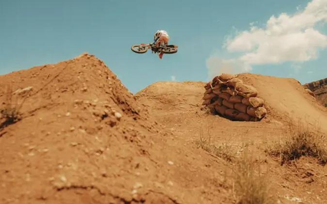 2026 Zero XE - 000076