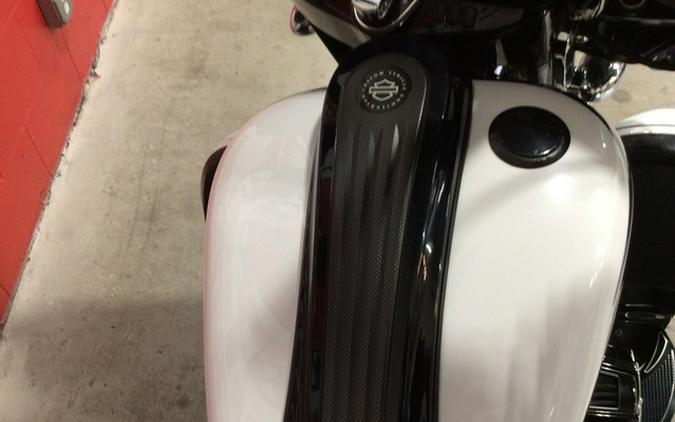 2016 Harley-Davidson CVO STREET GLIDE SPE