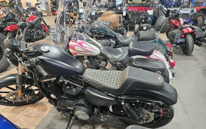 2020 HARLEY SPORTSTER IRON 883