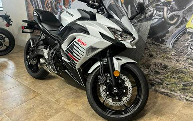 2026 Kawasaki Ninja® 650 ABS