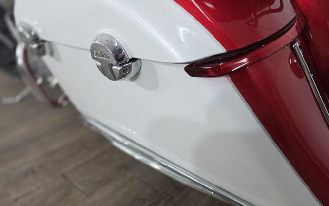 2019 Indian Roadmaster Burgundy Metallic